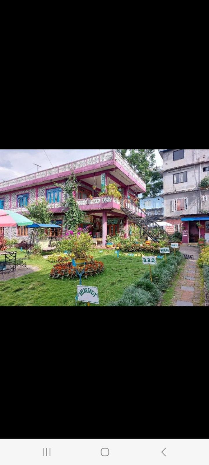 Galaxy Inn Guest House Покхара Екстер'єр фото