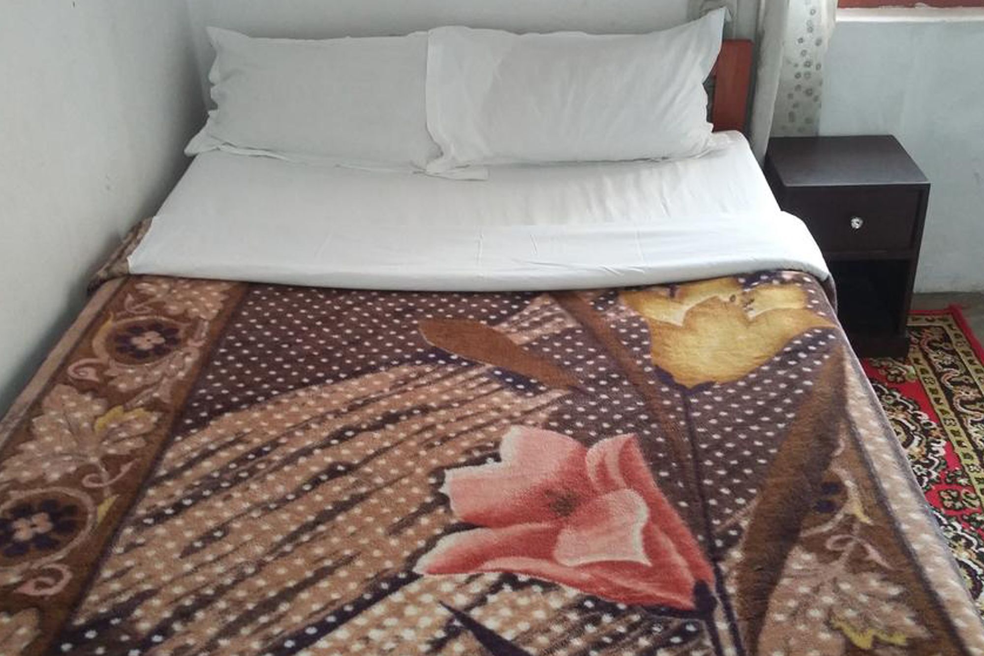 Galaxy Inn Guest House Покхара Екстер'єр фото